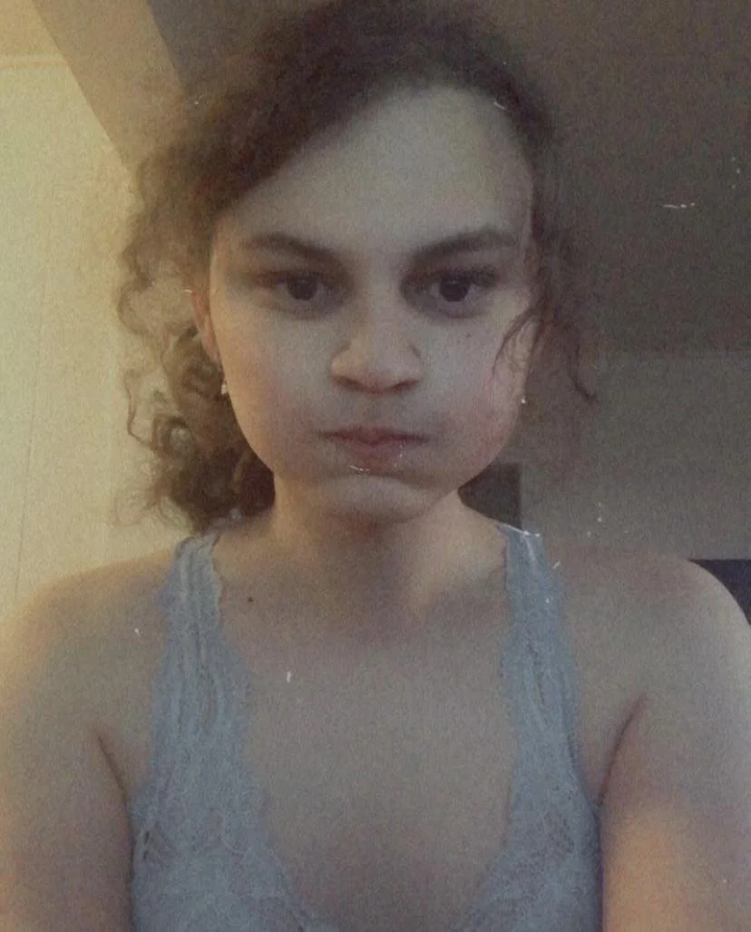 Ugly tranny image 12