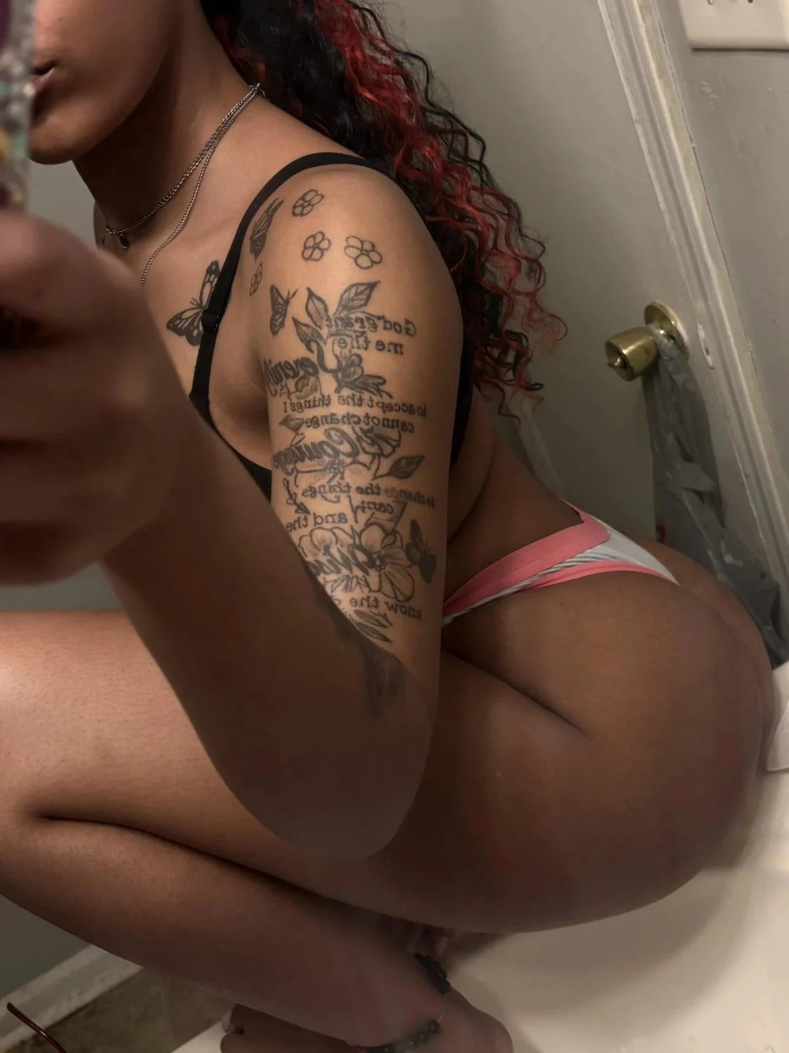 Corpus Ebony Girlfriend submission image 3