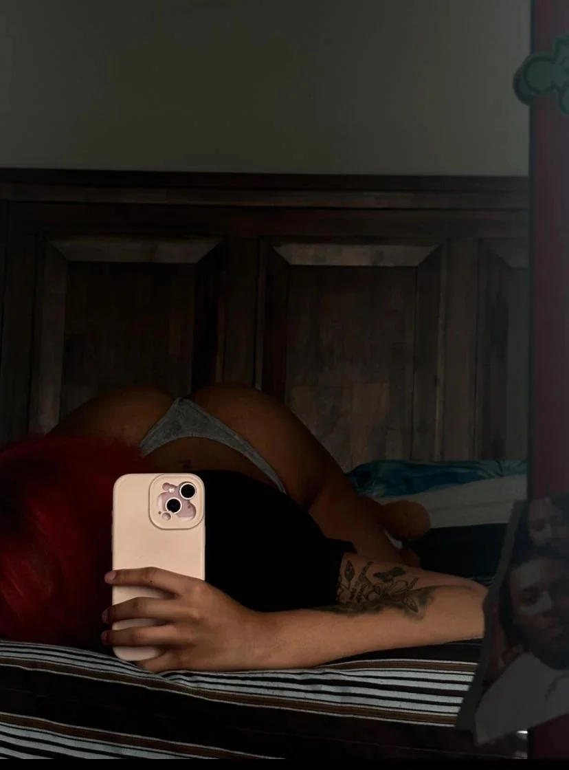 Corpus Ebony Girlfriend submission image 9