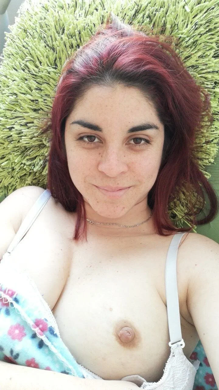 Mamá Venezolana blanquita con ricas tetas y muy puta , con rico culo image 10