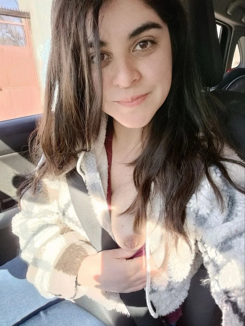Mamá Venezolana blanquita con ricas tetas y muy puta , con rico culo image 3