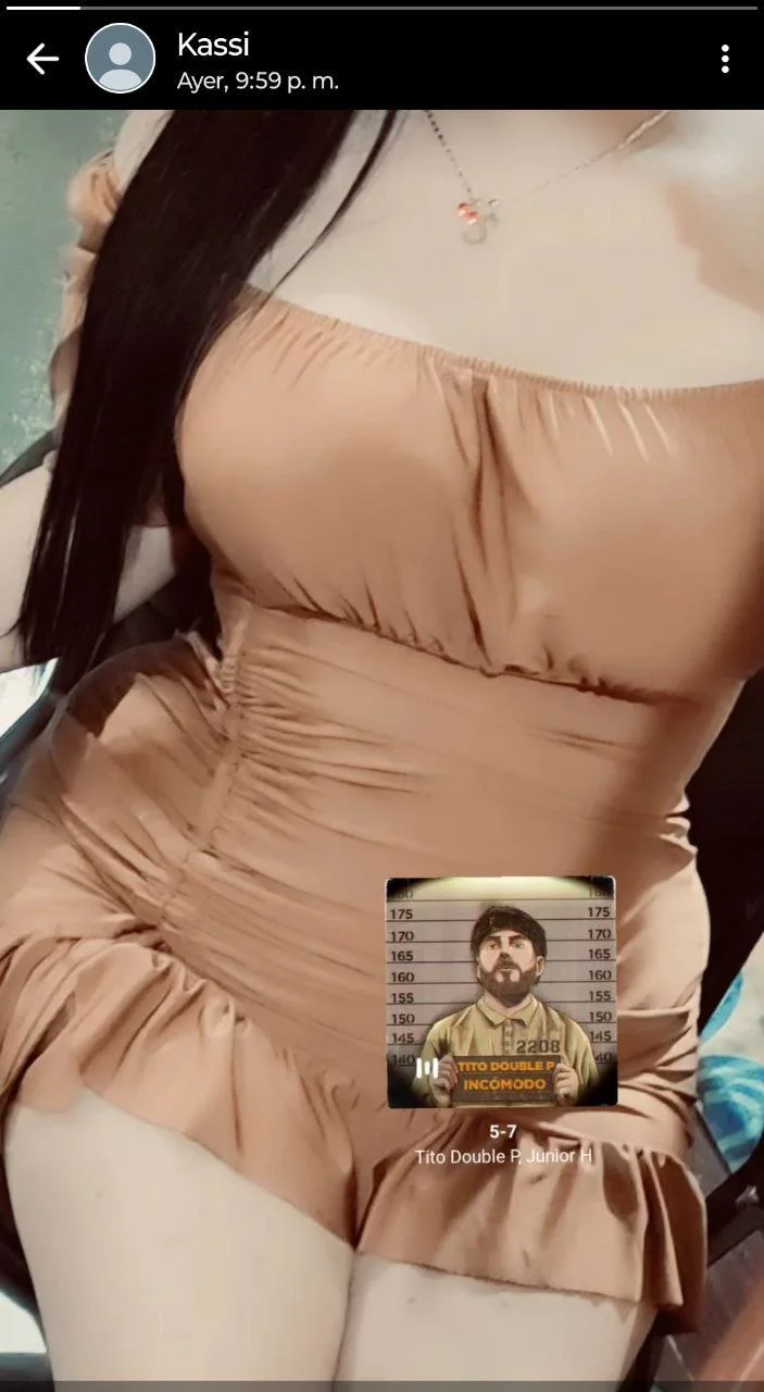 Tits image 13