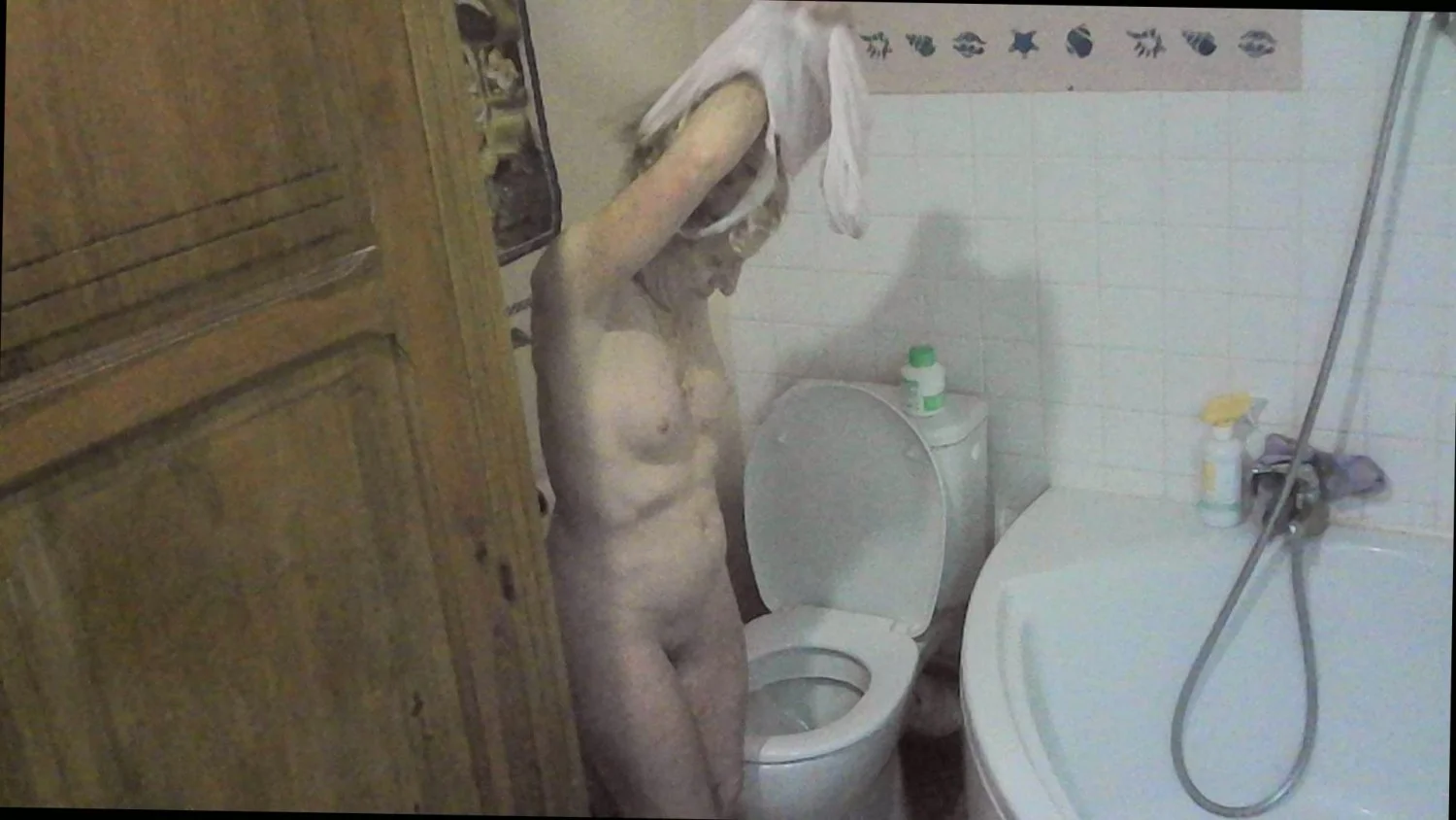 Cheating granny nurse Solange's whole toilet set-caught again with her difficult moments image 4