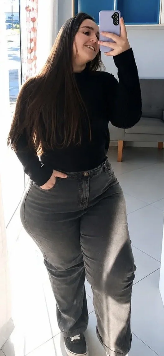 Brazilian pawg ass image 11