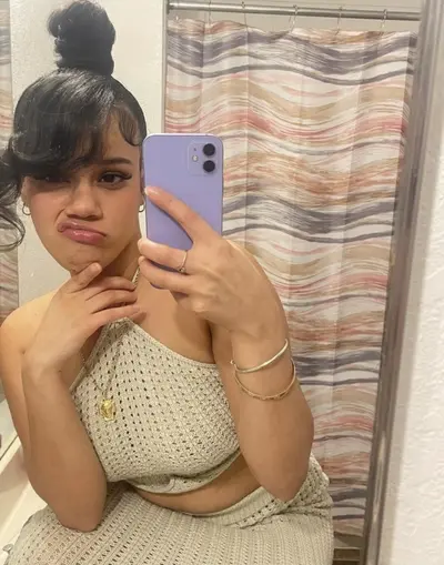 Joselin Vega begging for that nutt cover image