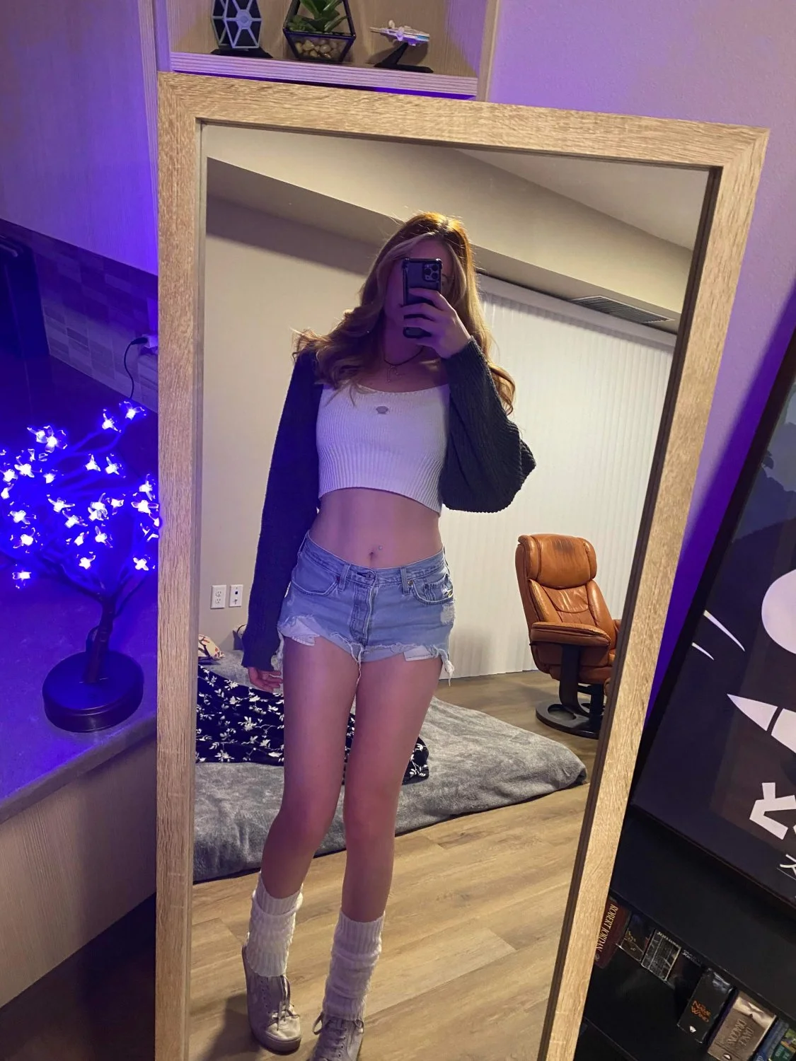 23yo petite blonde image 9