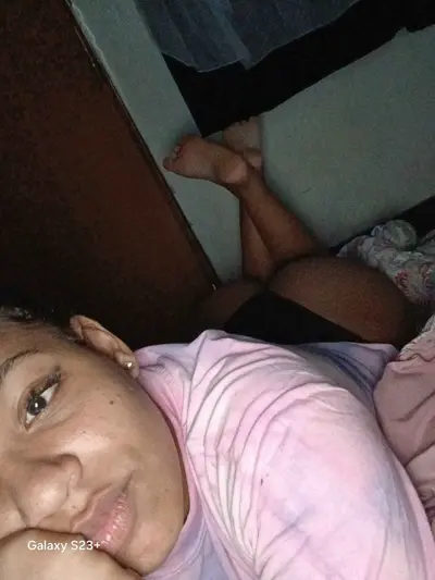 morena caseira (n sei o nome nem de onde é) cover image