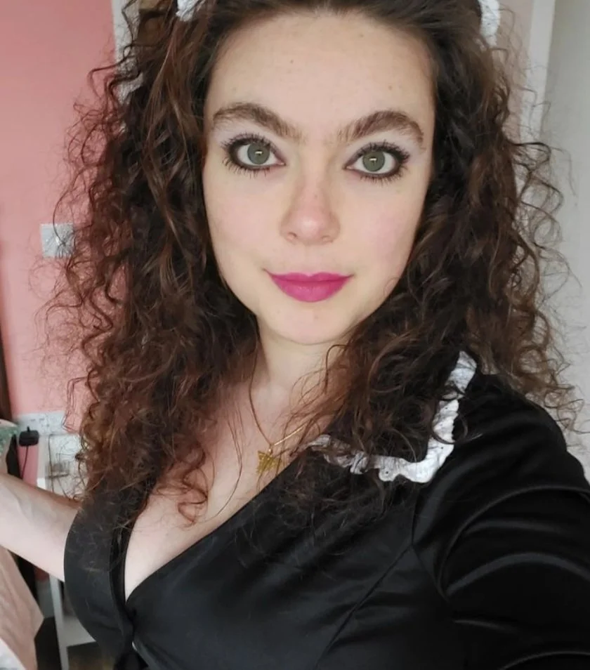 British Hannah Shows Herself Off image 2