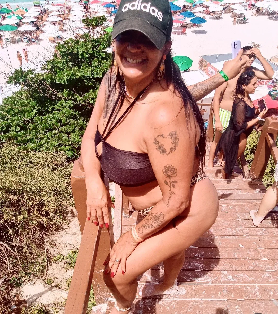 Paty Alarcão ( A Deusa dos Peitos Lindos ) image 5