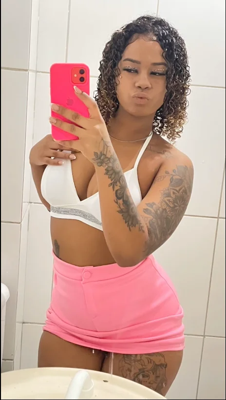 GOZEI QUE NEM CAVALO ADORO SAIA SHORT main image