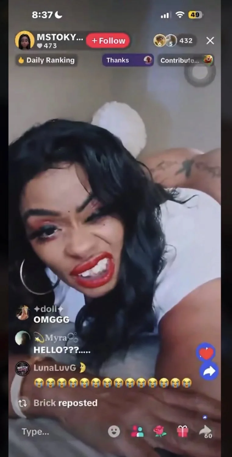 Tokyo Toni aka black Chyna mom twerking naked on TikTok live main image