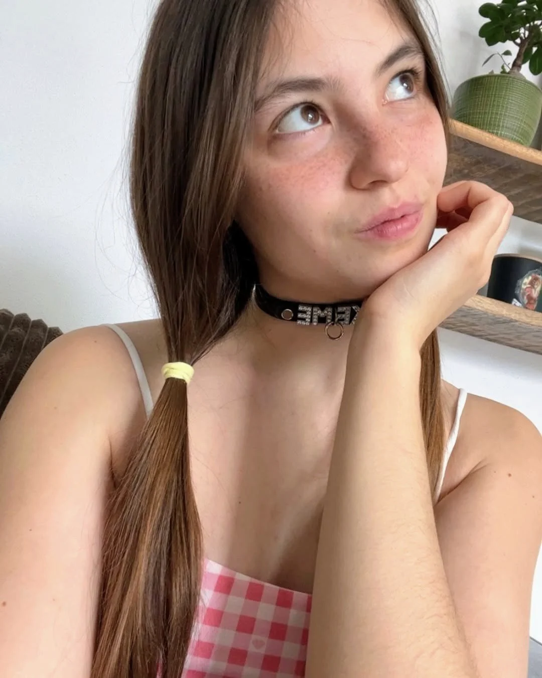 (@5hl3yka@rte3r) hermosa chica tetas pequeñas image 46