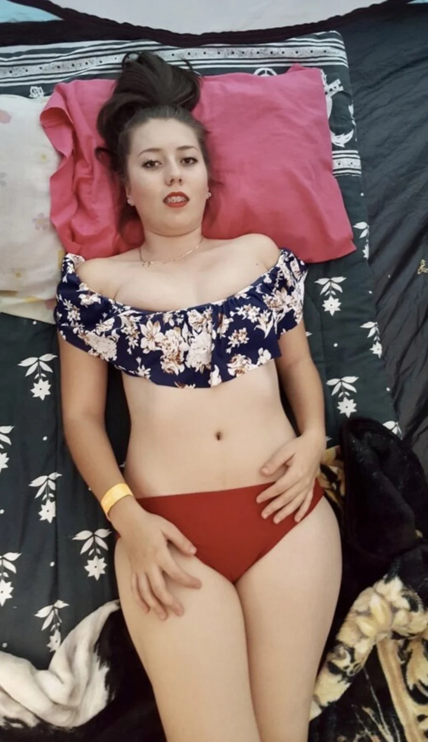 Mexican gf image 3