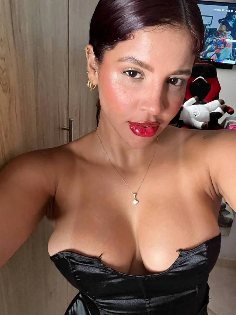 Superlive Isa de venezuela 🥰 image 2