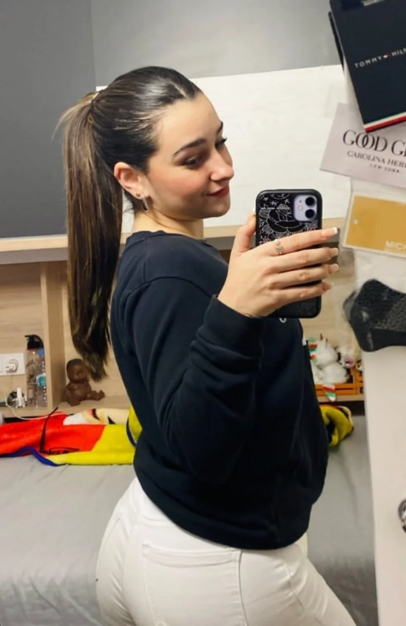 Que rico esta puta masturbense y sáquense toda la leche con ella image 19