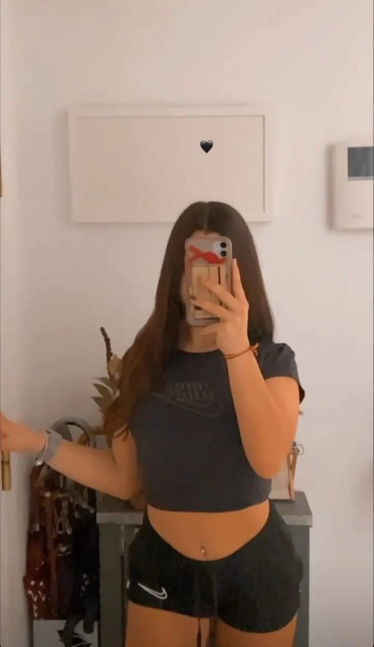 Que rico esta puta masturbense y sáquense toda la leche con ella image 30