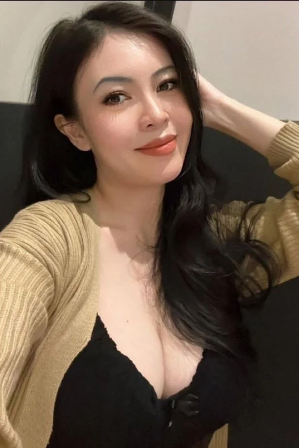 dress image 36
