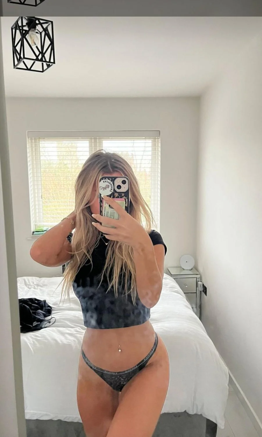 barely legal 18y/o slut perfect body image 12