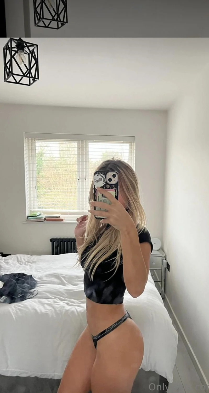 barely legal 18y/o slut perfect body image 3