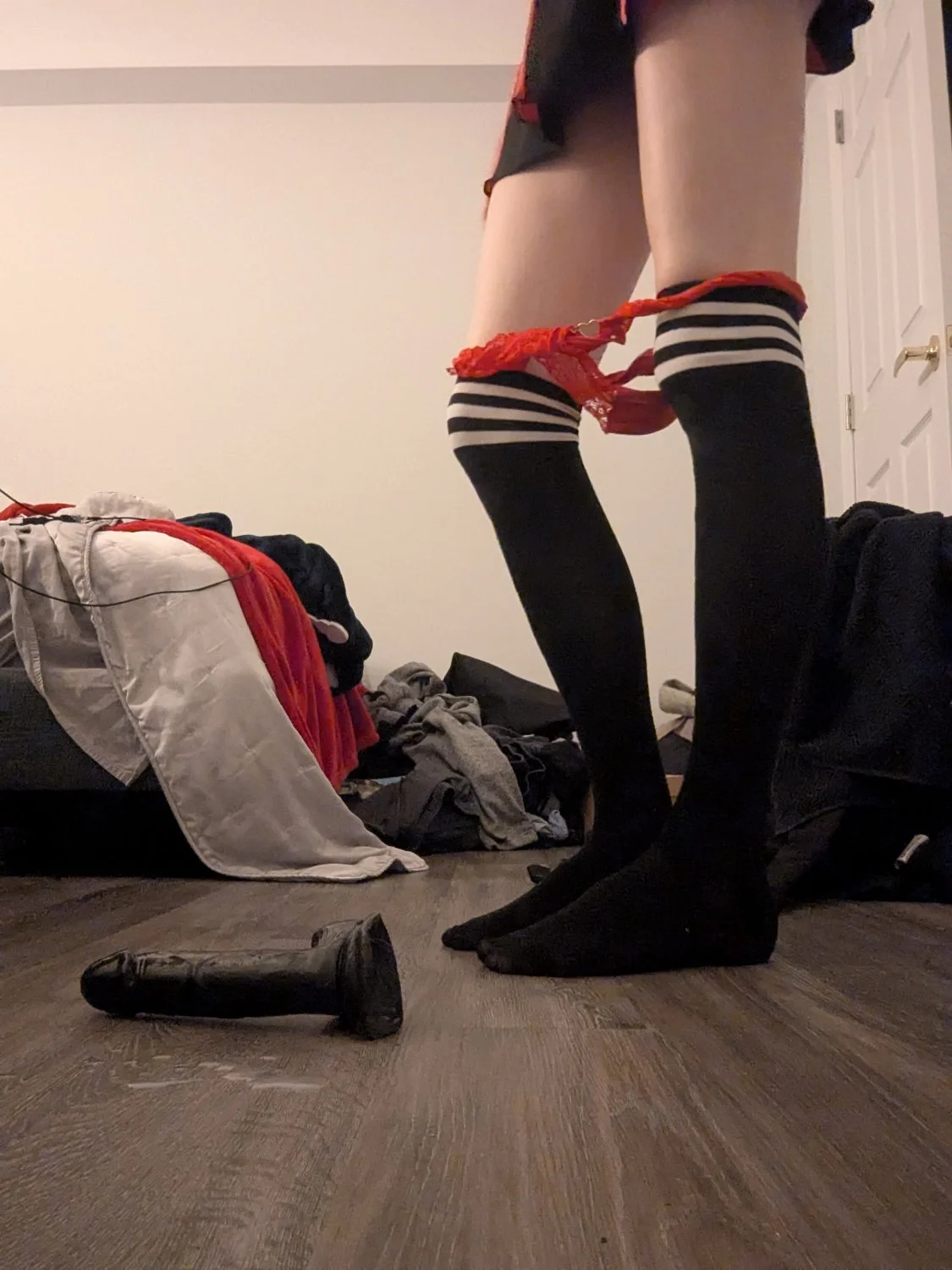 Femboy cheerleader cosplay image 11