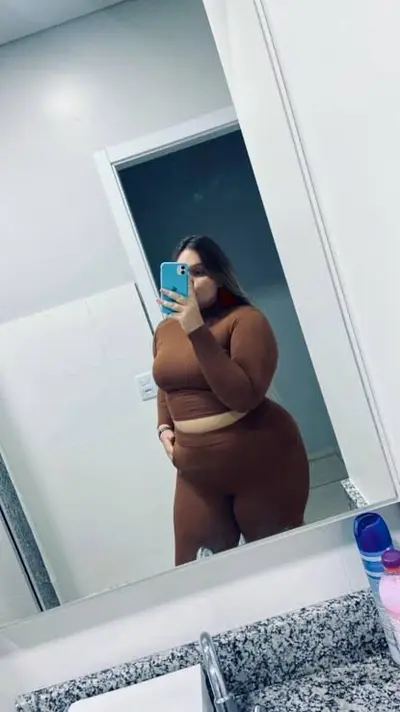 Gordinha safadinha bunduda gravo fudendo e vazou cover image
