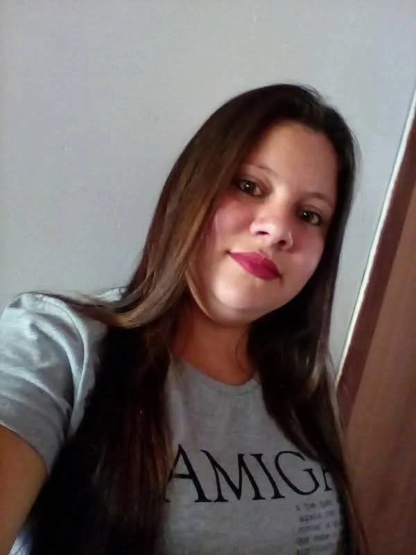 Casada putinha quer LER os comentários dos machos image 2
