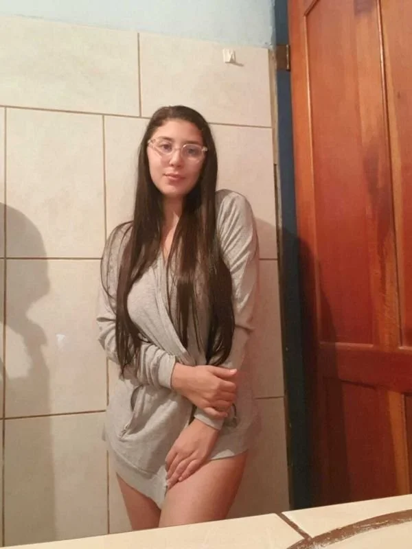 Cute nerd whore 🥵 image 14