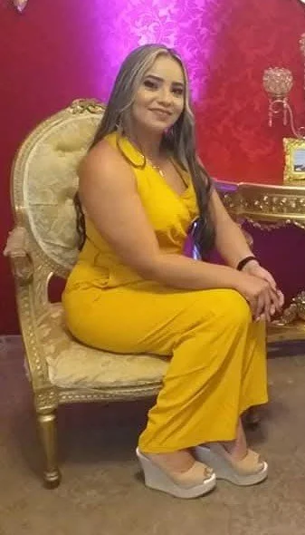 Minha esposa ensinando como ser uma puta de verdade, fudendo na pele e sem frescura image 2
