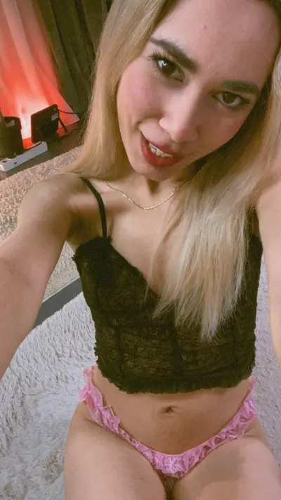 Horny snapchat slut gets wet over me #2 cover image