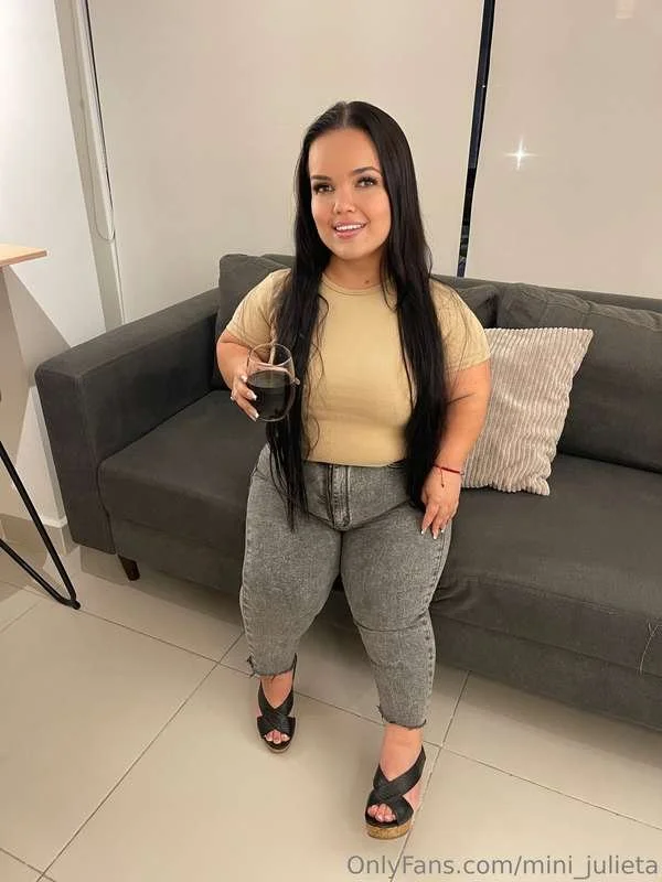 This bbw dwarf needs it Vol 2 image 3