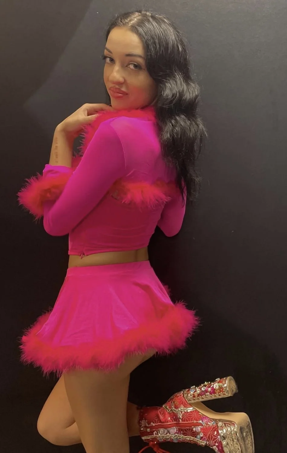Beautiful light skin perfect body Georgia teen exposed image 10