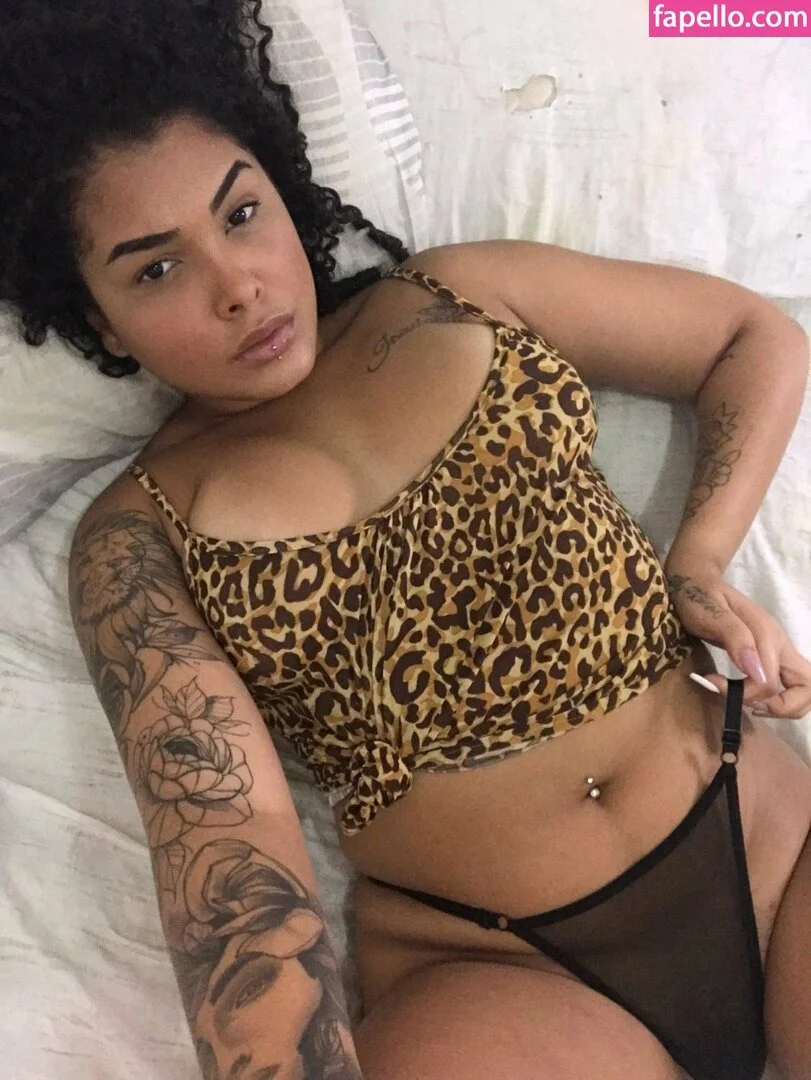 Luu morena: tem que ver essa Lorena fudendo ,a cara que ela faz ,derrete o cara ...#casalgbrlu image 11