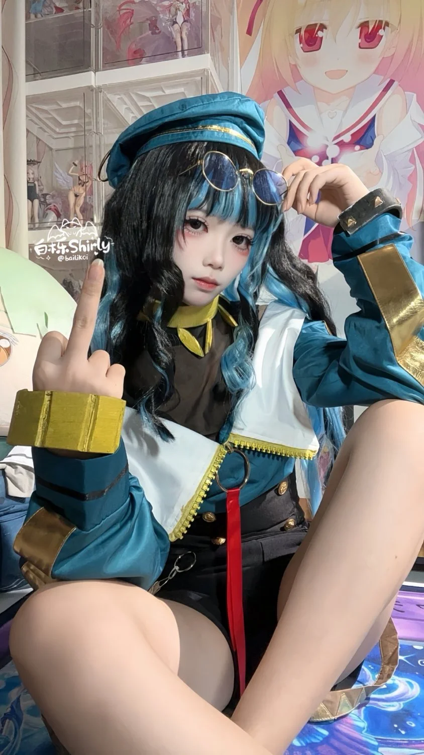Pezinhos de cosplayer linda! 😋🤤 image 10