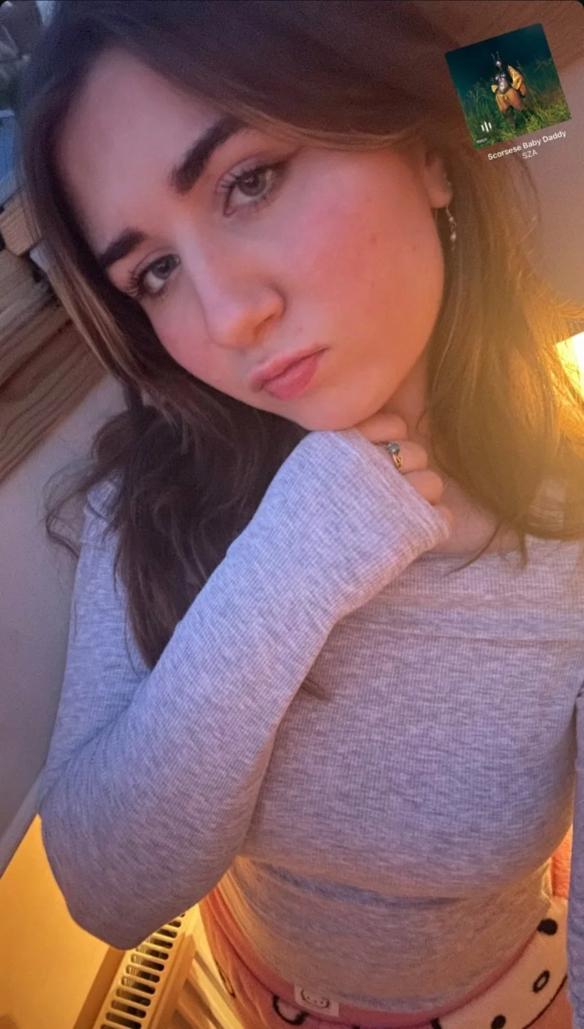 Hot Thick Slut needs Tribs and Captions main image