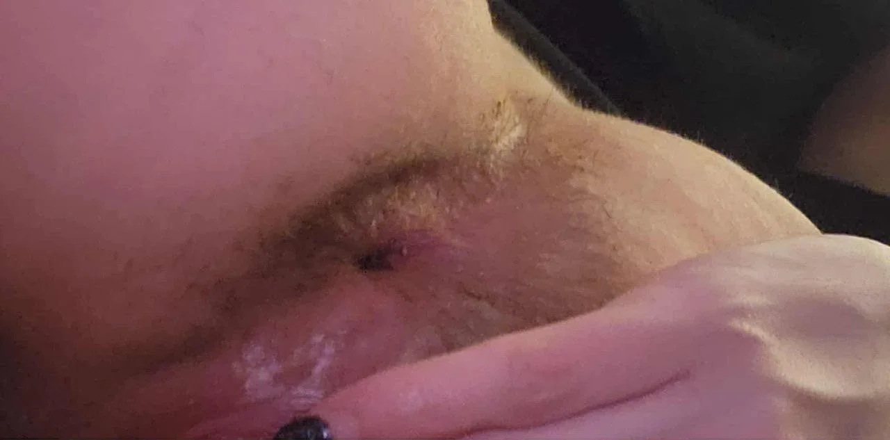 Random Whore image 6