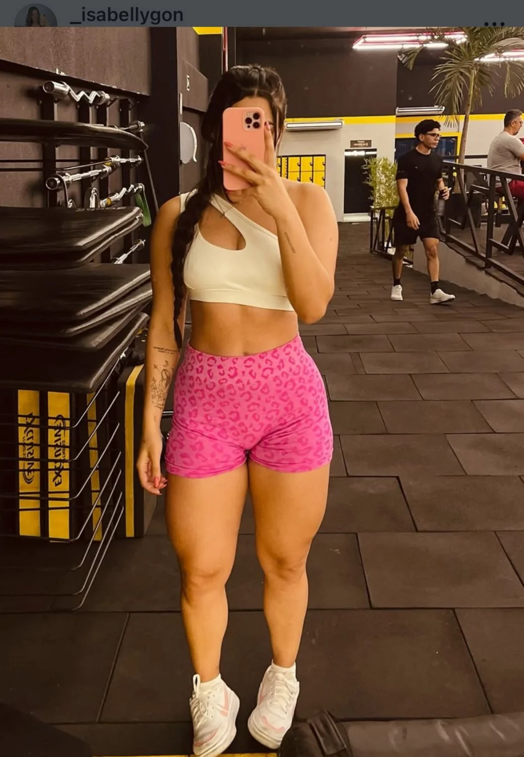 Brasileiras gostosas por aí image 7