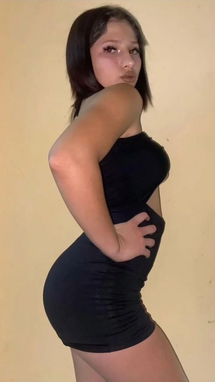 Mia Naiara image 11