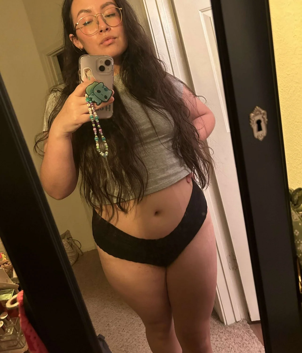 Ariel Hairy Milf in Lingerie 💕 image 6