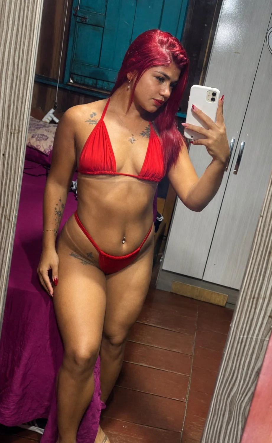 Ruivinha safada é comprometida mas adora exibir o rabo para os machos 😈 image 10