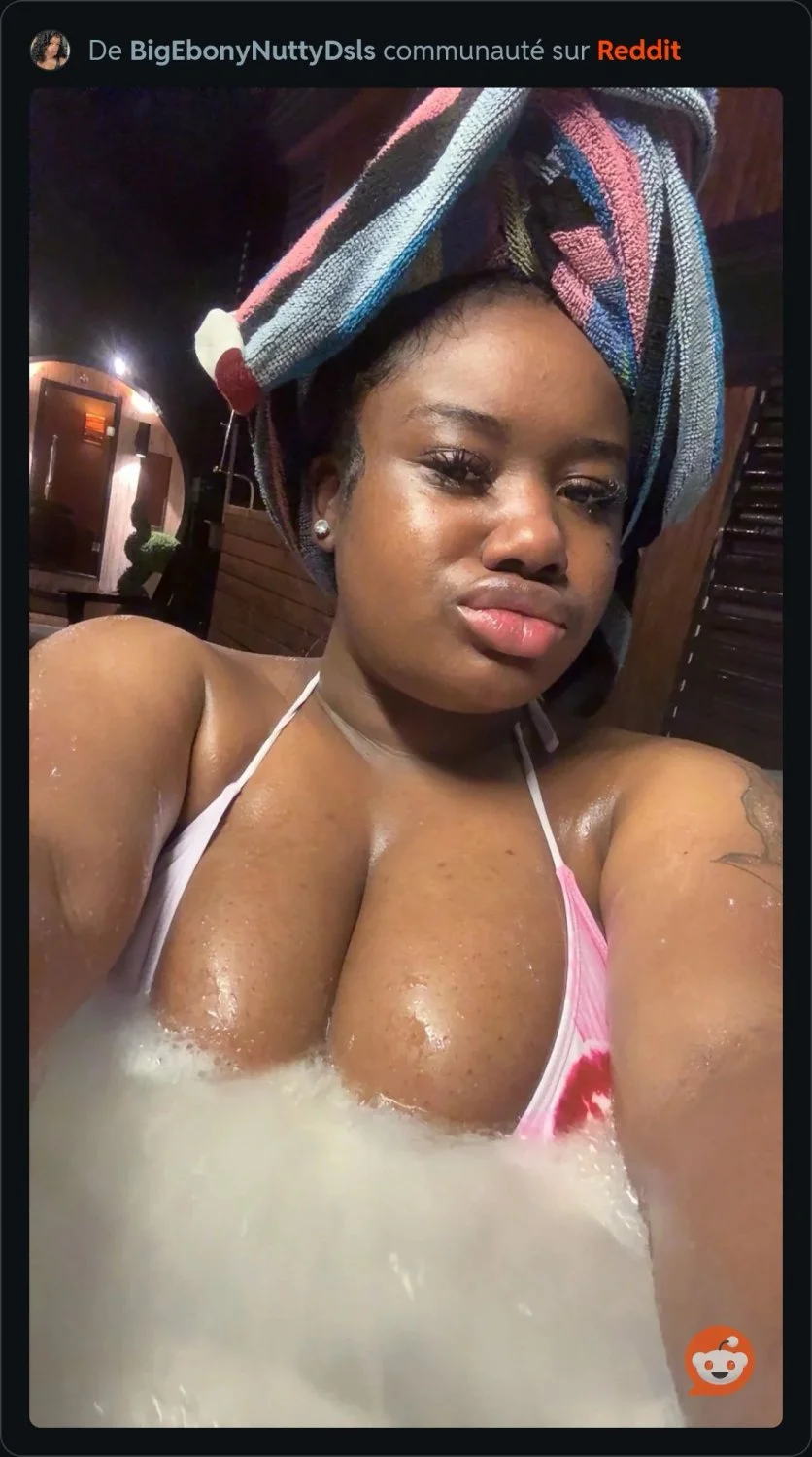 Thot Nipples 👀❤️🔥💦 image 2