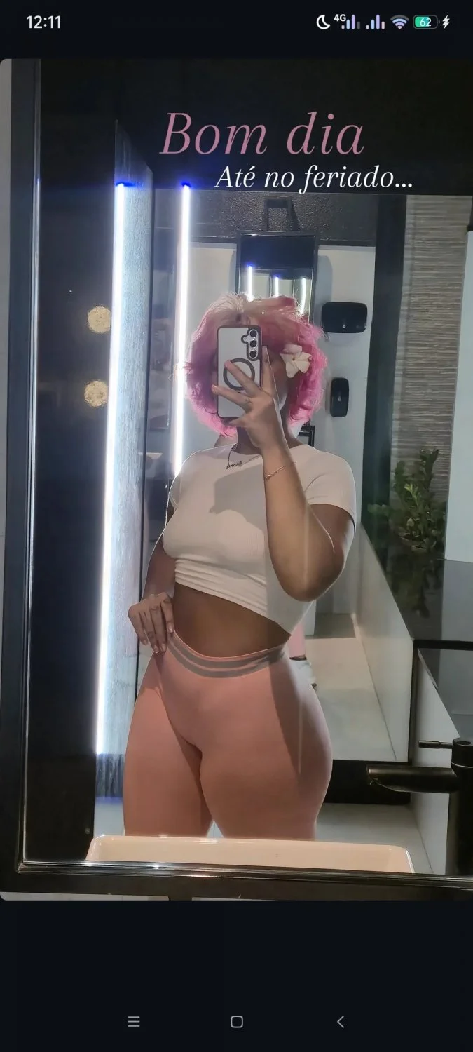 mais dessa bucetuda exibidinha mulher gostosa do caralho image 13