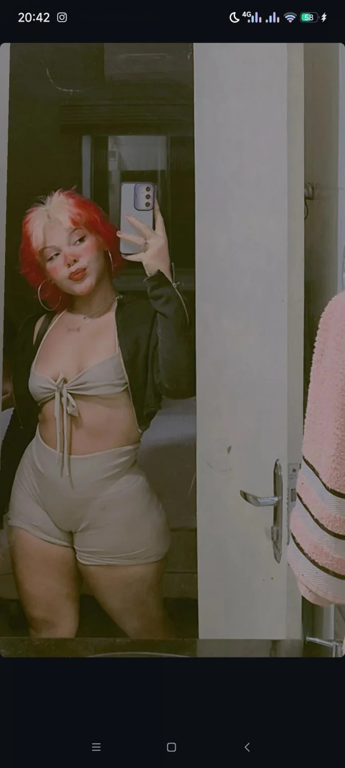mais dessa bucetuda exibidinha mulher gostosa do caralho image 17