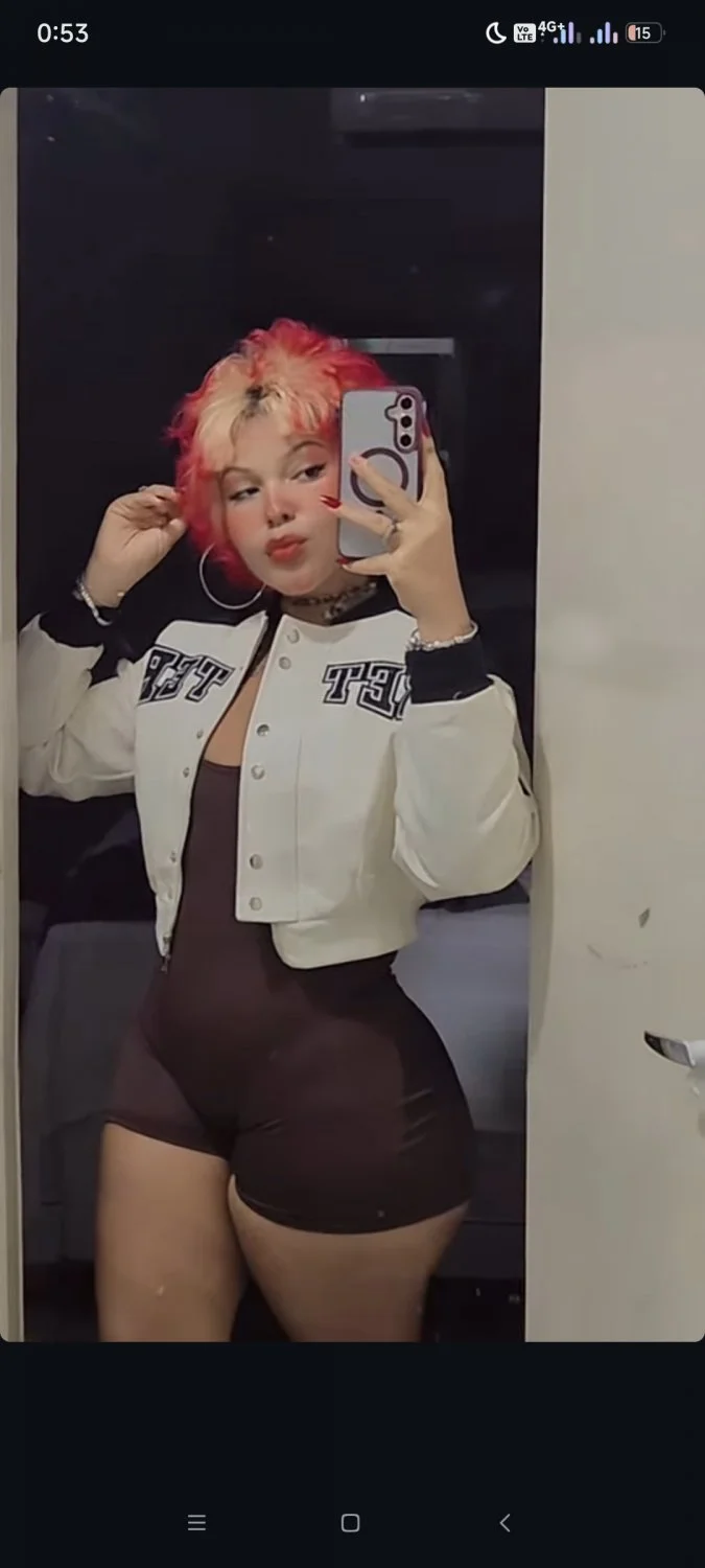 mais dessa bucetuda exibidinha mulher gostosa do caralho image 2