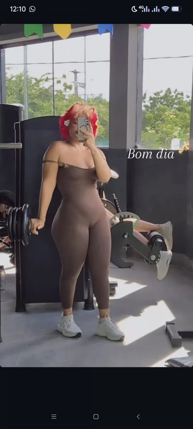 mais dessa bucetuda exibidinha mulher gostosa do caralho image 9