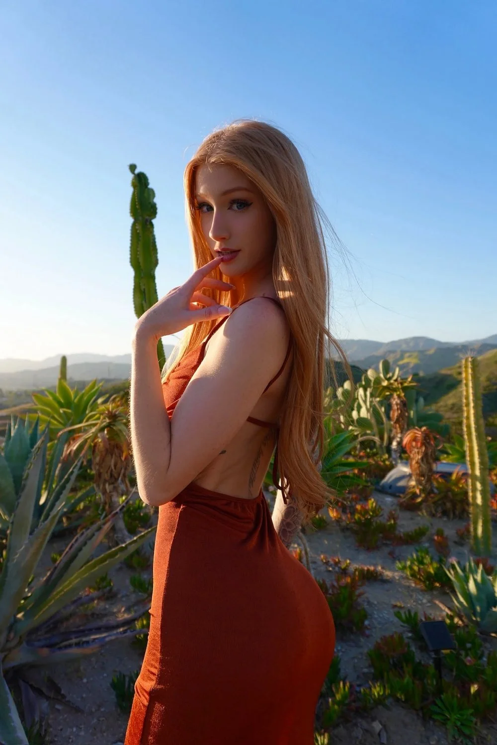Redhead image 3