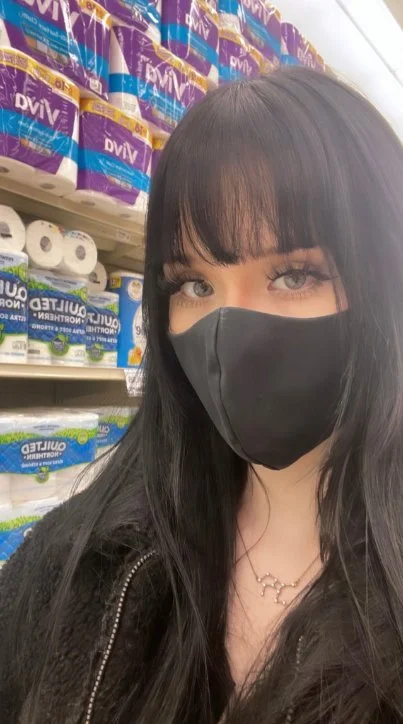 what pics should I post main image