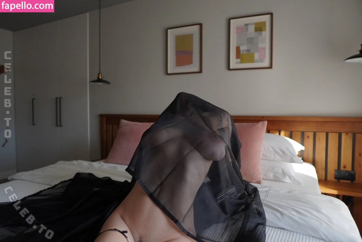Daría Aref image 27