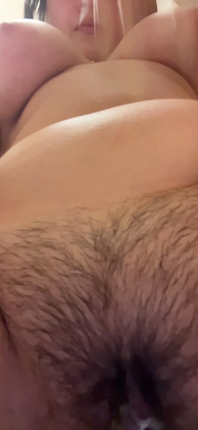 Rate her hairy pussy image 4