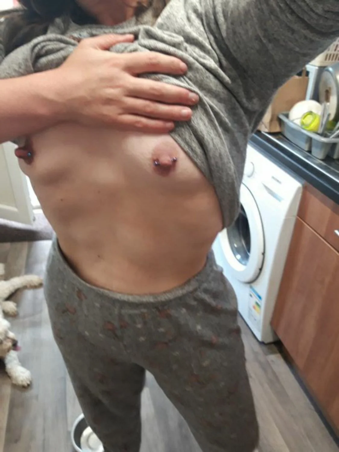 Kik slut Rebecca image 2