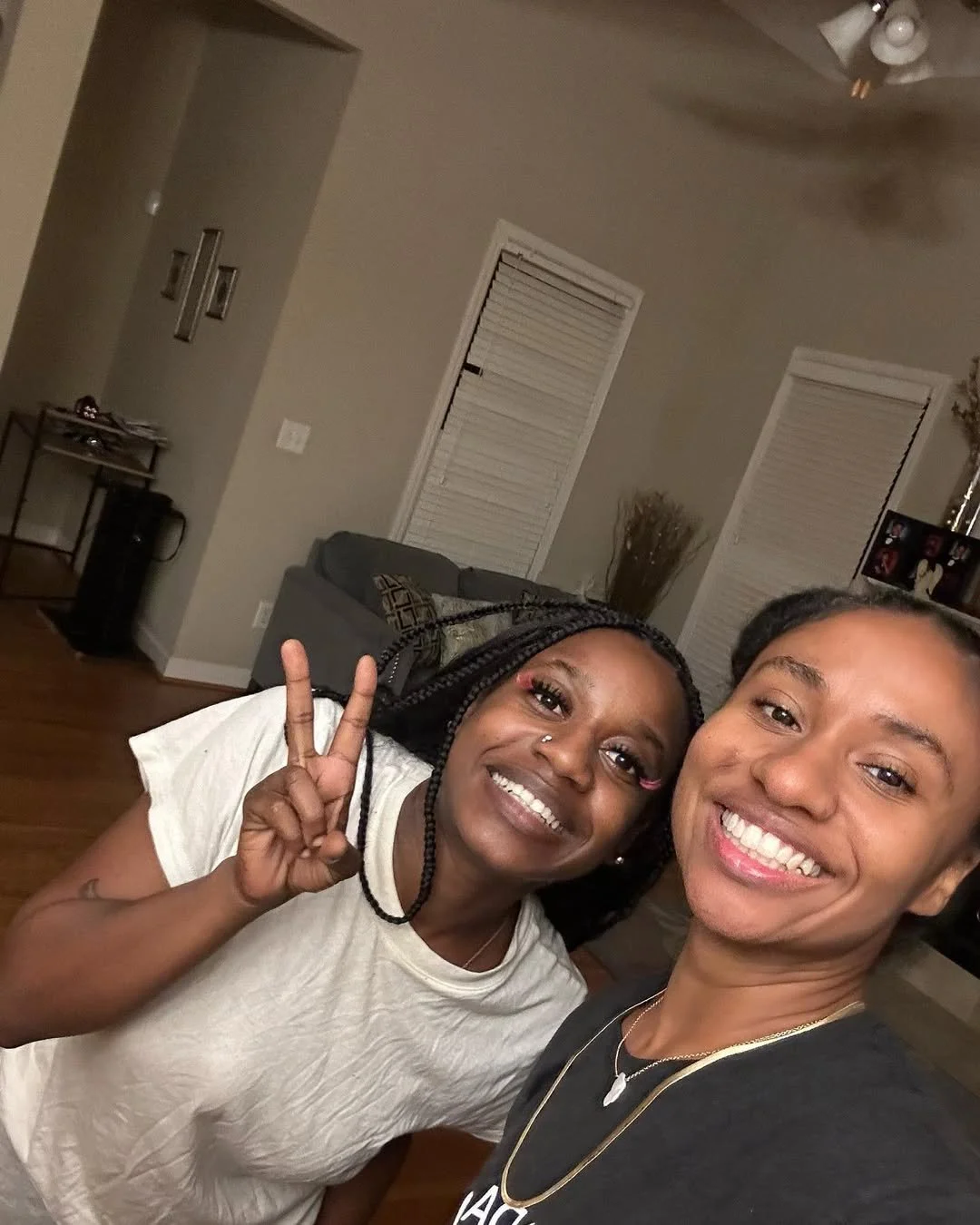 PD #793: Black MILF image 3